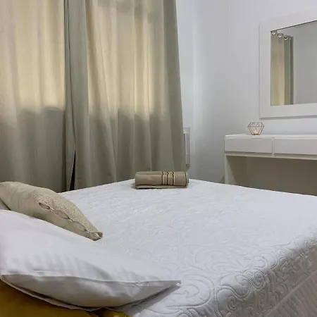 Apto Na Av Brasil Frente Ao Shopping,4Min Da Praia Balneario Camboriu Exterior photo