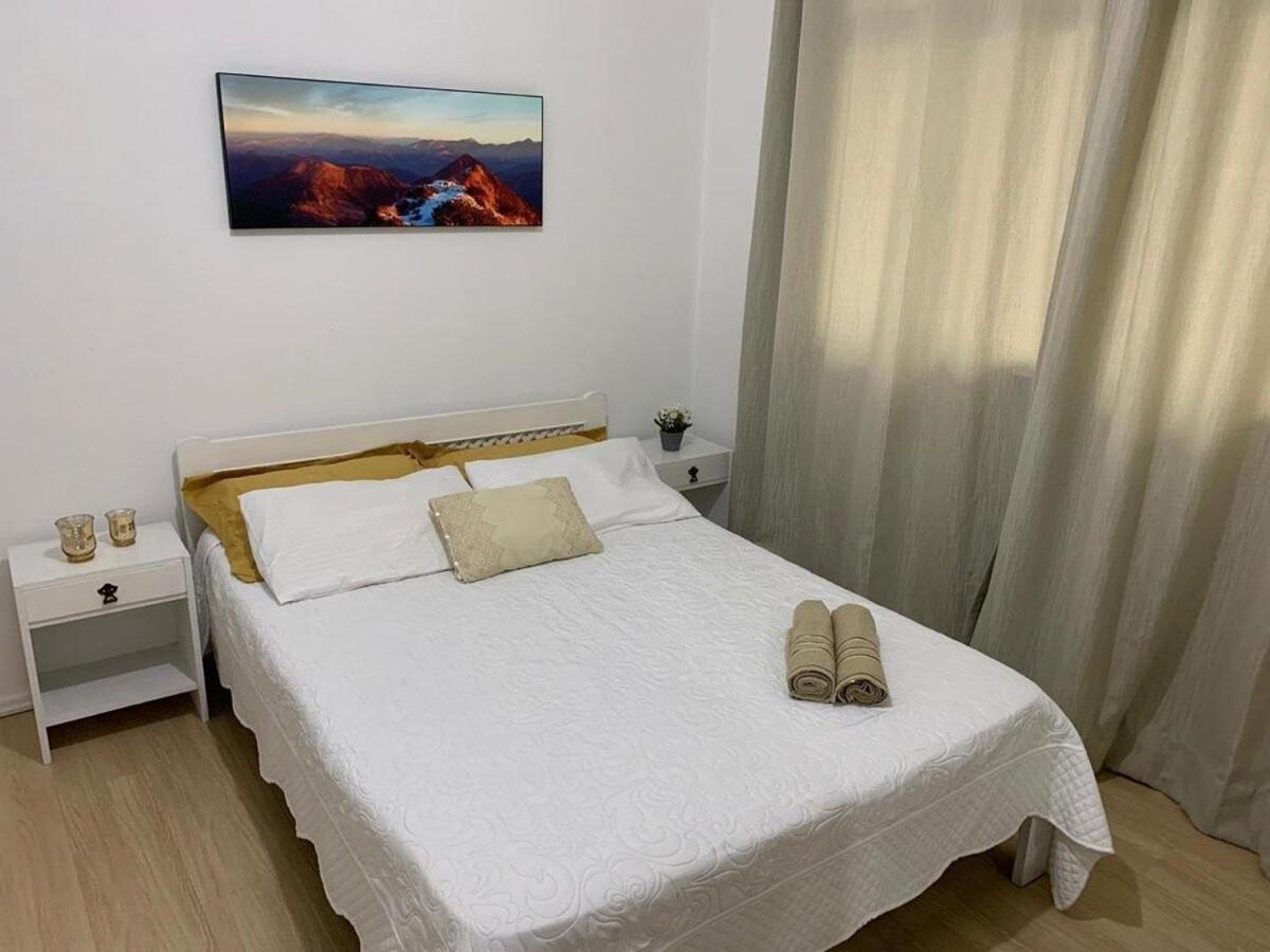 Apto Na Av Brasil Frente Ao Shopping,4min Da Apartamento Balneário Camboriú